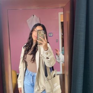 Meet your Posher, Abrianna